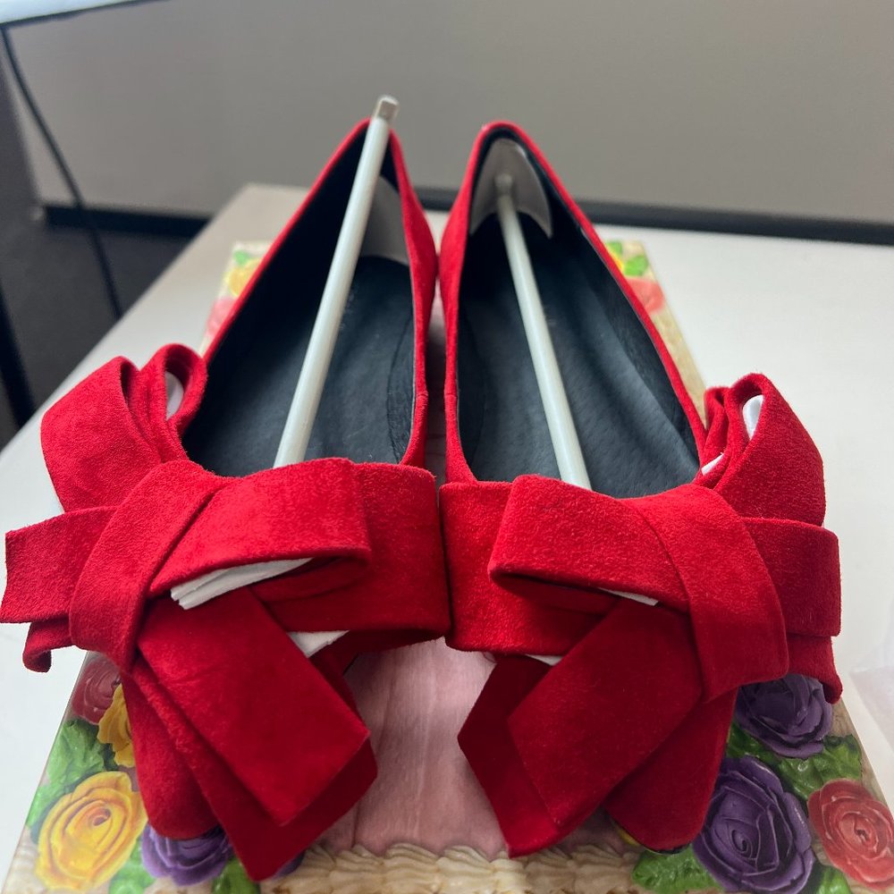 NIB Jeffery Campbell Red Suede Flats